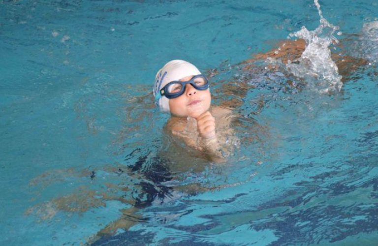 Natacion_Casvi-2-scaled-800x450